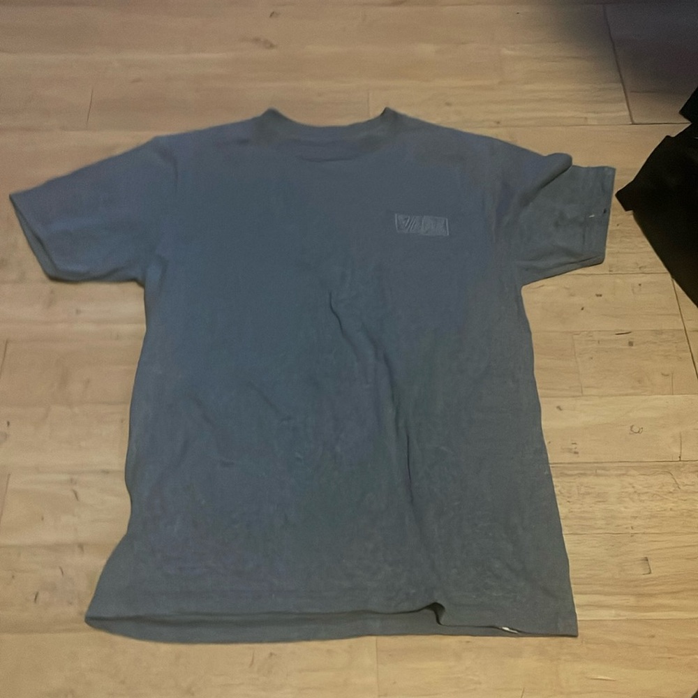 Grey vans off the wall shirt